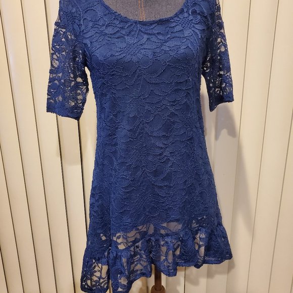 Style & Co. Blue Quarter Sleeve Lace Ruffle Hem Top Women's Medium Petite - Picture 3 of 9